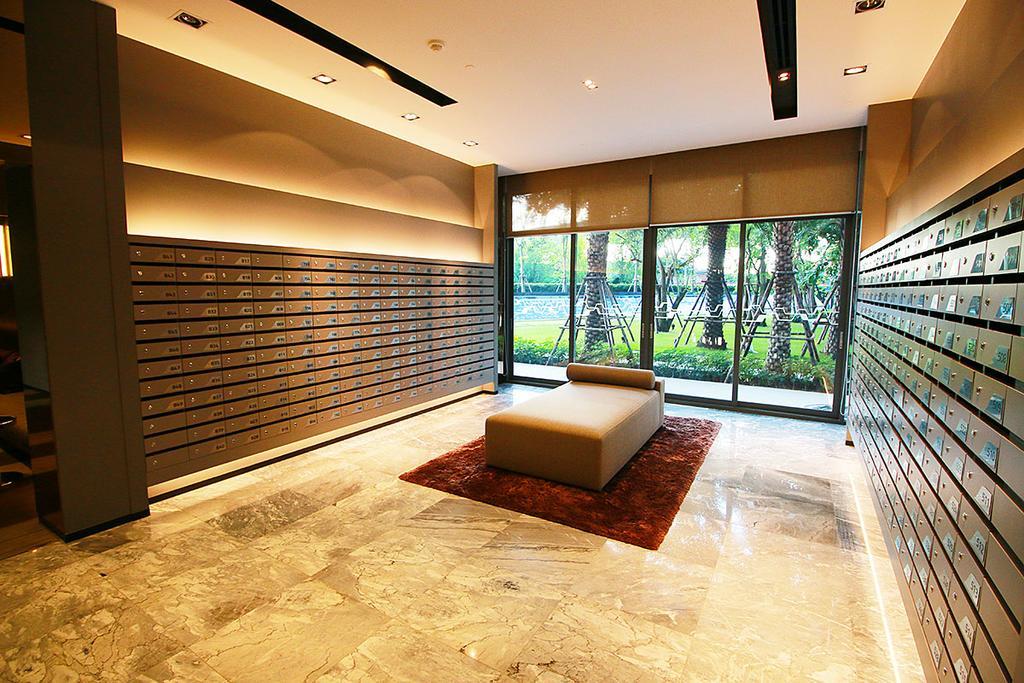 Ideo Mobi Eastgate Bangna By Winnie 曼谷 外观 照片